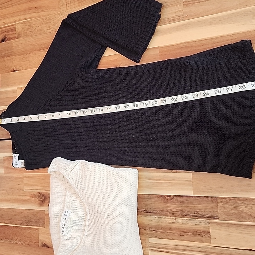 Womens 2-Pack Chaus & Co Sweaters - Size XL - Picture 6 of 6